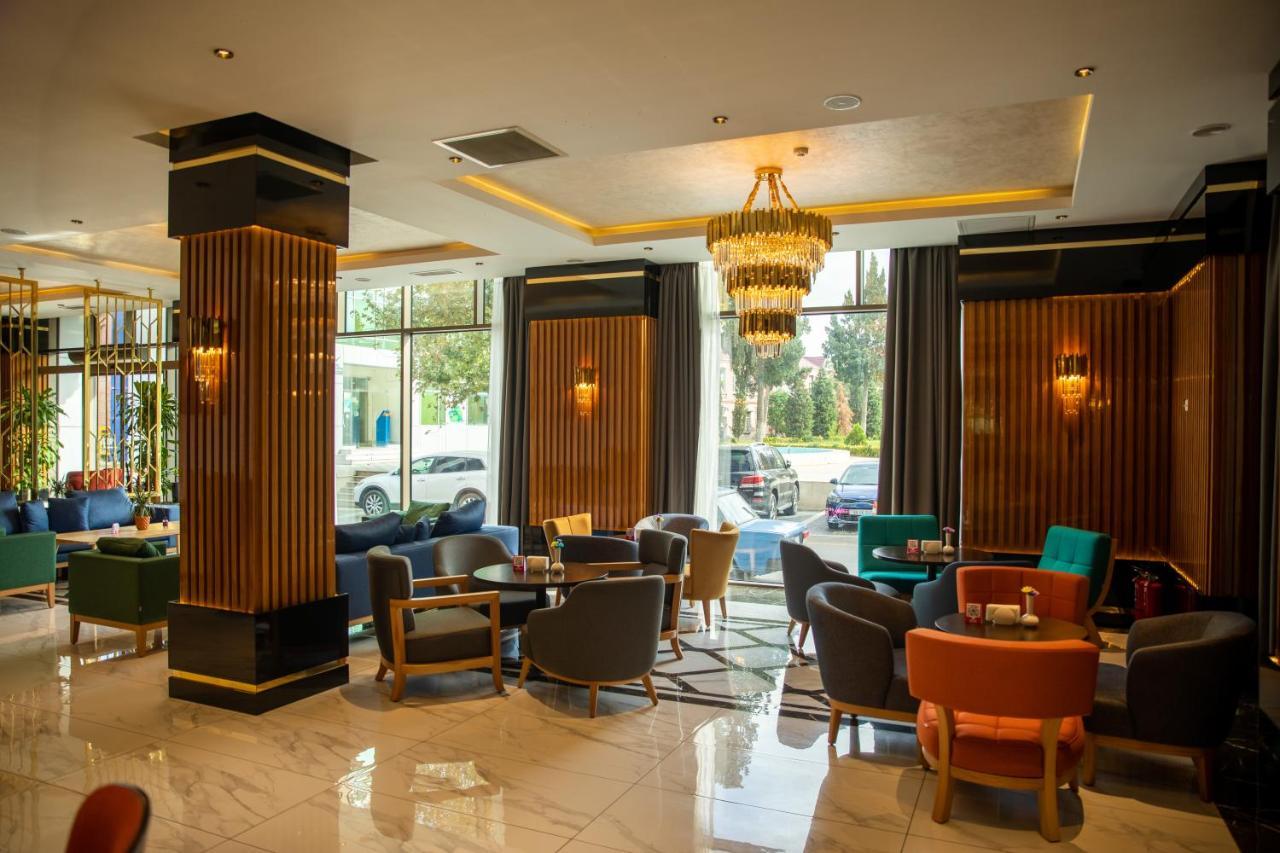 Premium Hotel Ganja Buitenkant foto