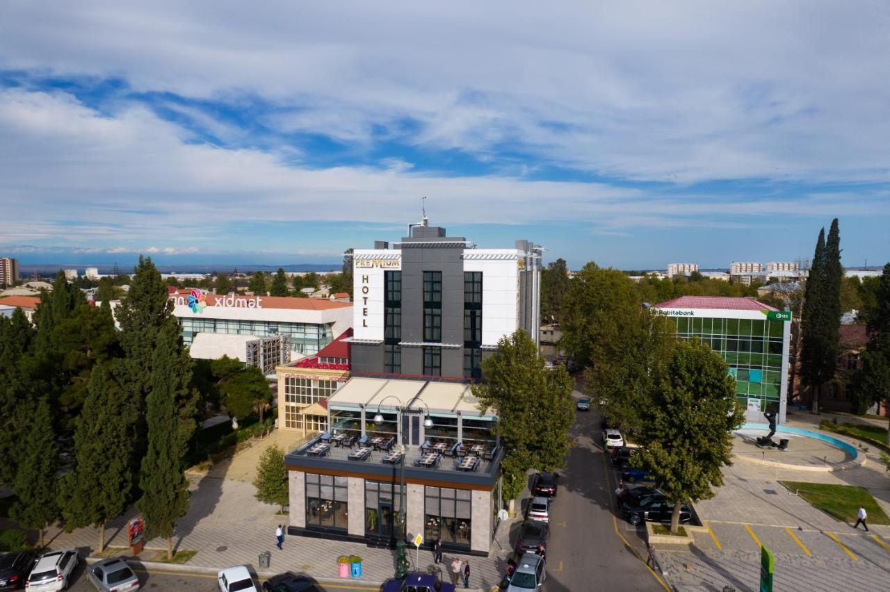 Premium Hotel Ganja Buitenkant foto